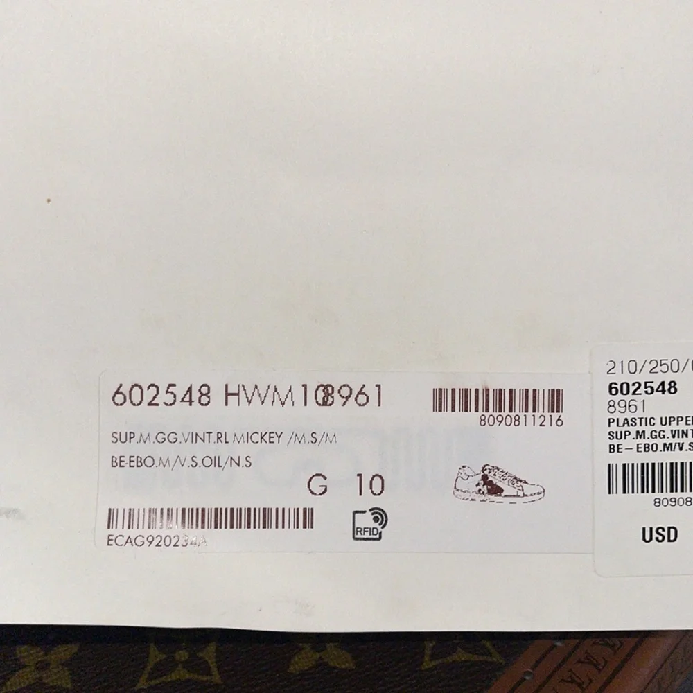 Authentic Gucci x Disney ace Mickey Mouse sneakers in a 10G supreme canvas GG - Picture 14 of 16